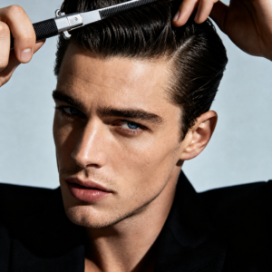 Pocket Folding Spring Hair Comb - Men's Retro Switchblade Style Portable Grooming Tool for Slick Back & Pompadour Hairstyles